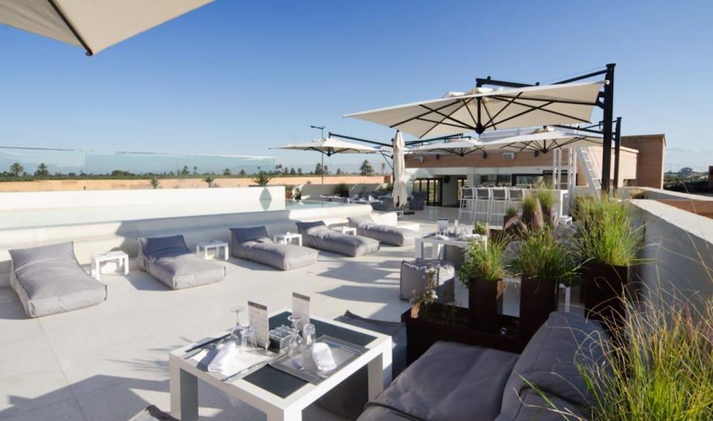Cesar Resort & Spa Marakeş Dış mekan fotoğraf The rooftop terrace